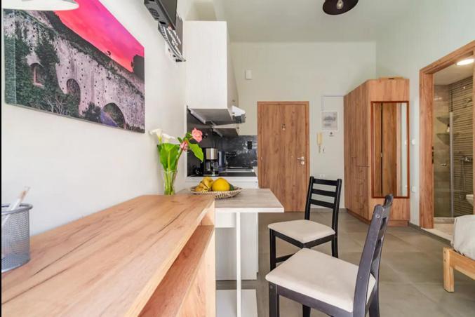 Punto Central Home In Heraklio City Ираклион Экстерьер фото